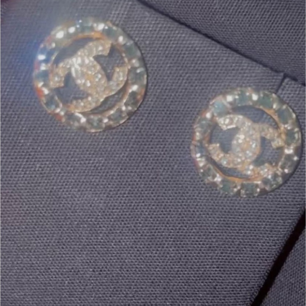 Pretty Authentic Chanel Earrings - image 2